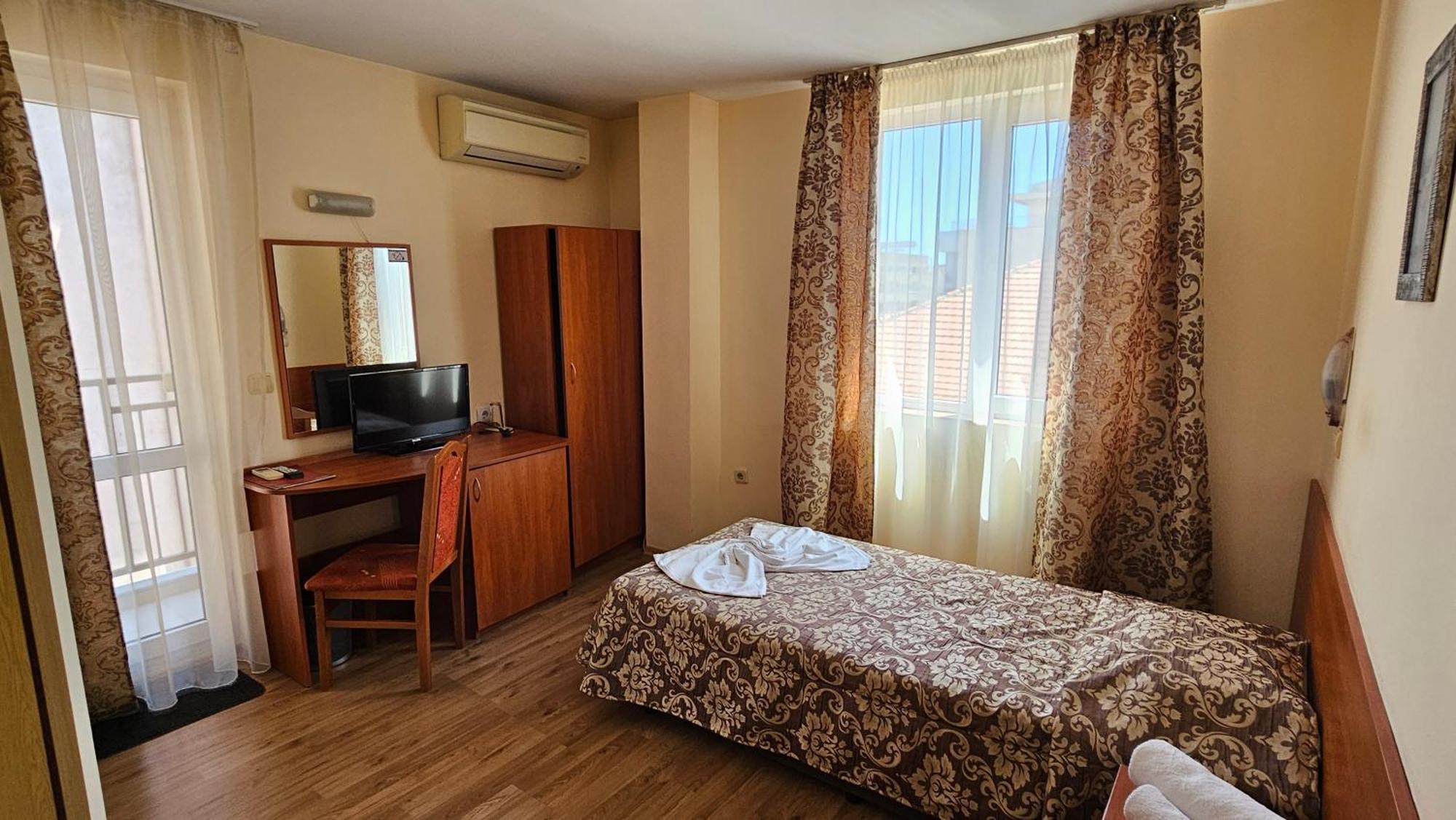 Caprice Family Hotel Varna Luaran gambar