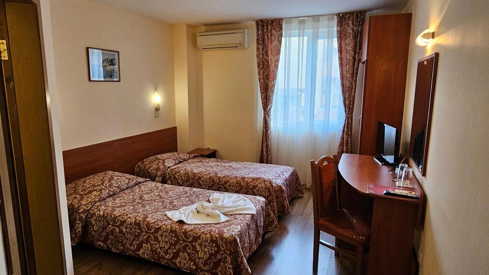 Caprice Family Hotel Varna Luaran gambar