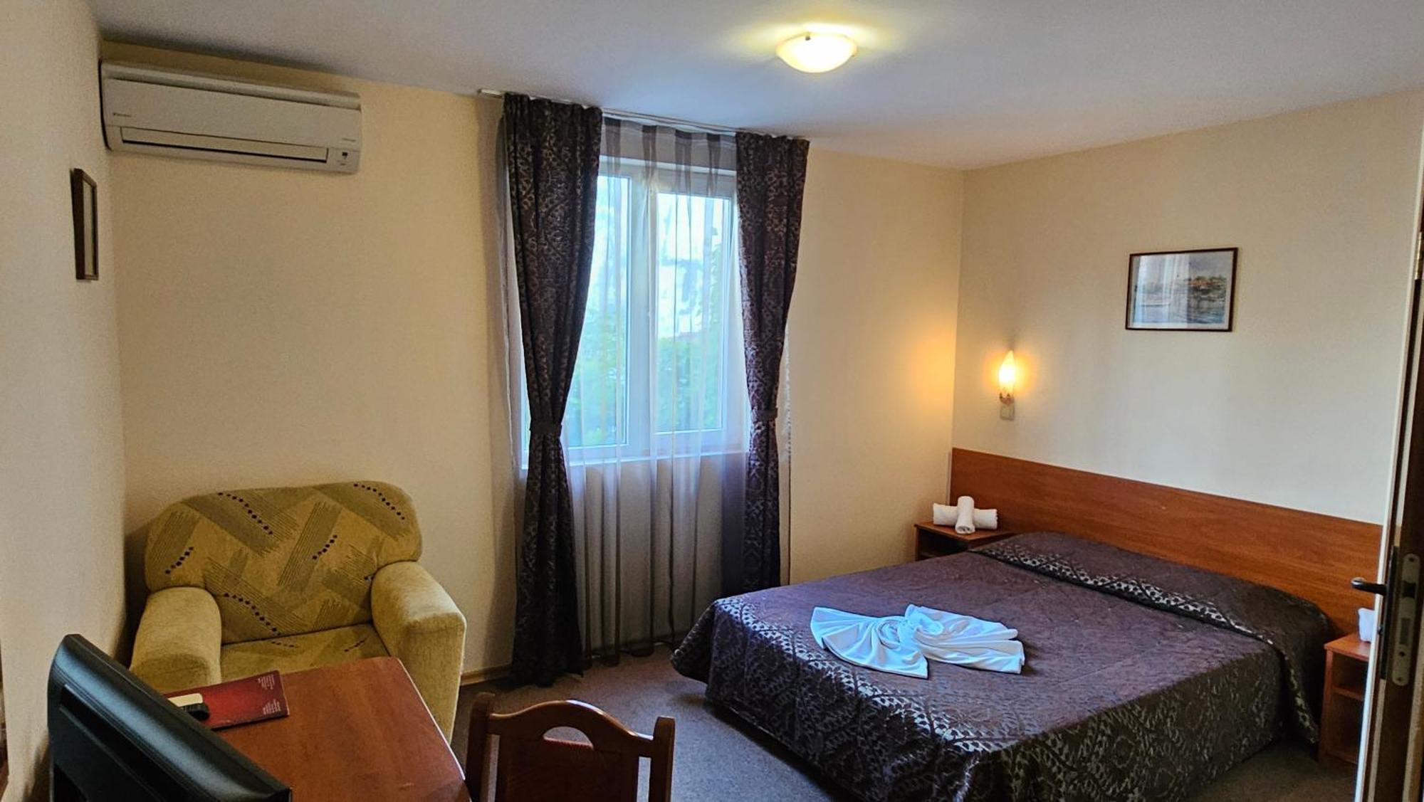 Caprice Family Hotel Varna Luaran gambar